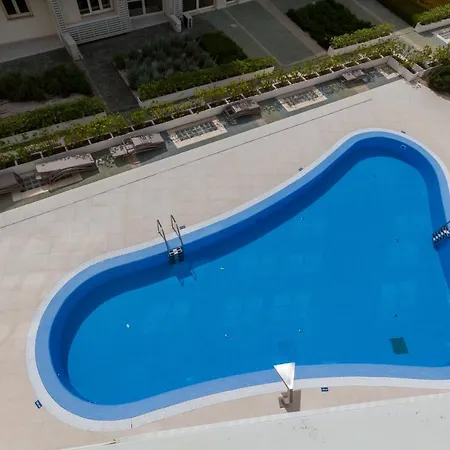 Supreme Miramare With Sea View أوماغ